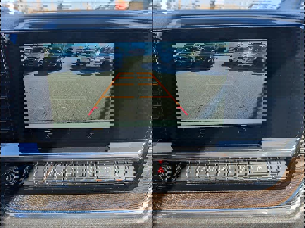 Used 2023 Chevrolet Silverado 1500 LT image 11