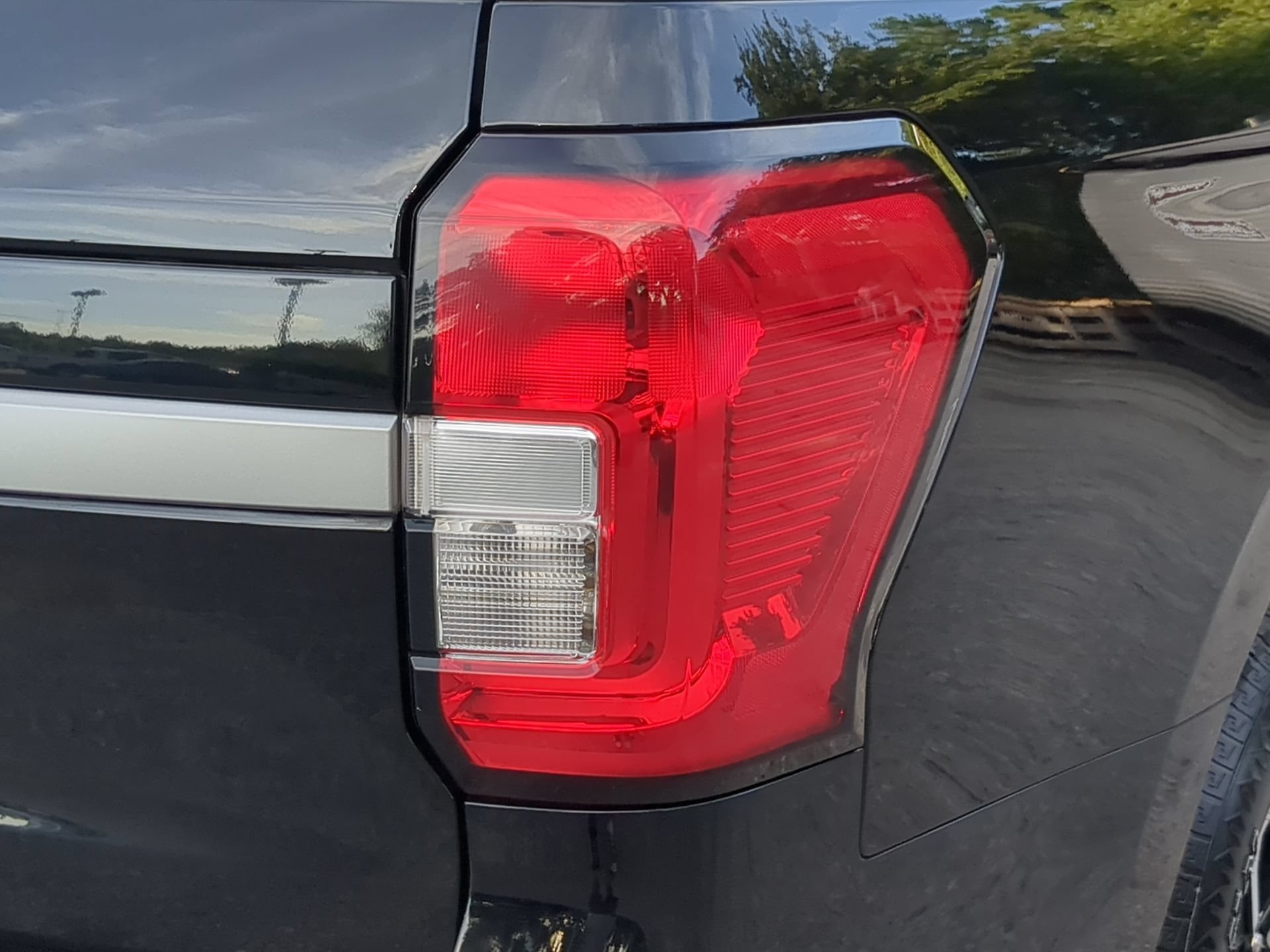 Certified 2024 Ford Expedition XLT RWD image 45