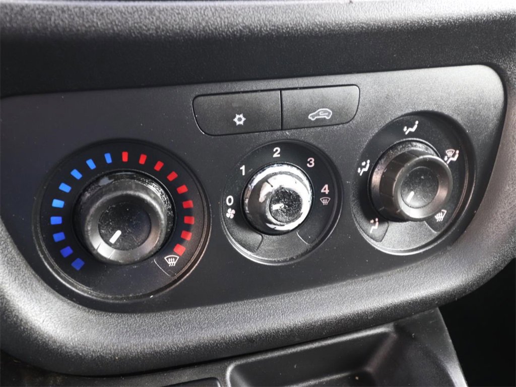 Used 2017 RAM ProMaster City Tradesman w/ Rear Back-up Camera Group image 18