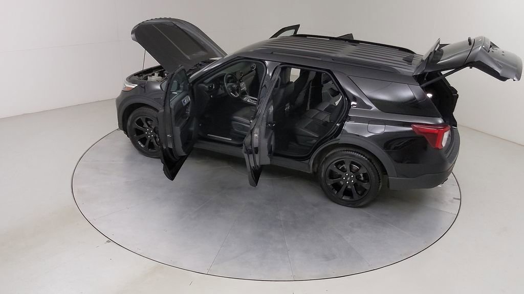 Certified 2023 Ford Explorer ST-Line AWD/4WD image 57