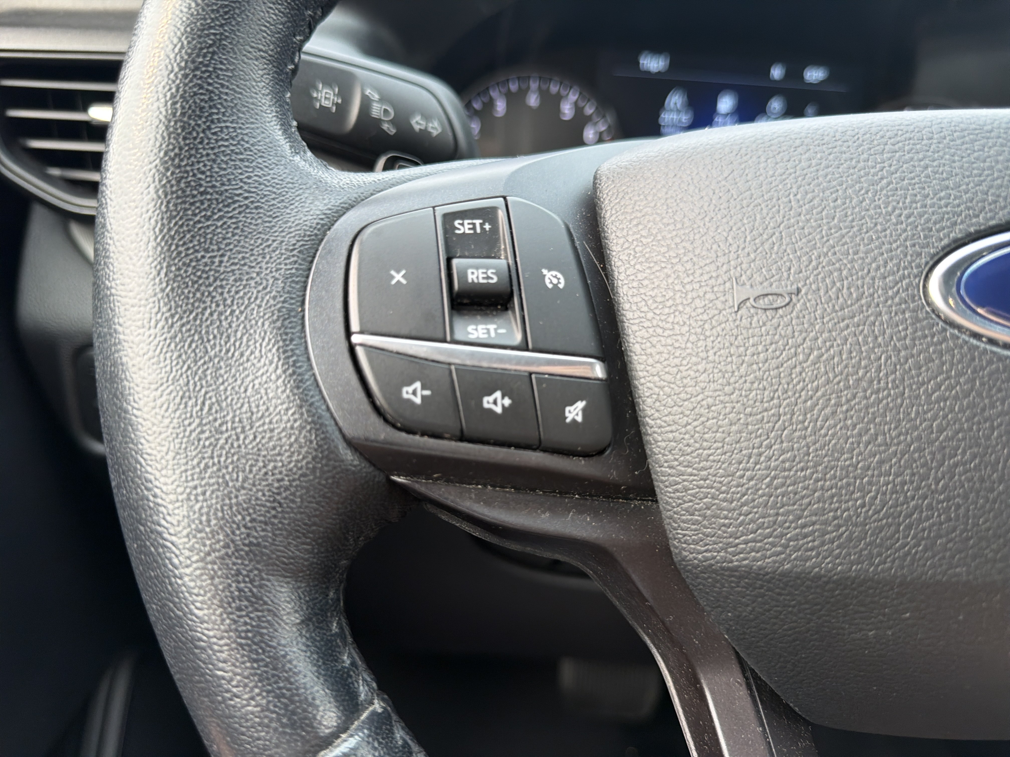 Certified 2020 Ford Explorer XLT AWD/4WD image 19