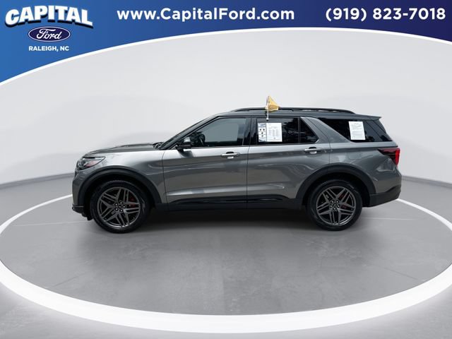 Certified 2025 Ford Explorer ST w/ Sun And Sound Package AWD/4WD image 5