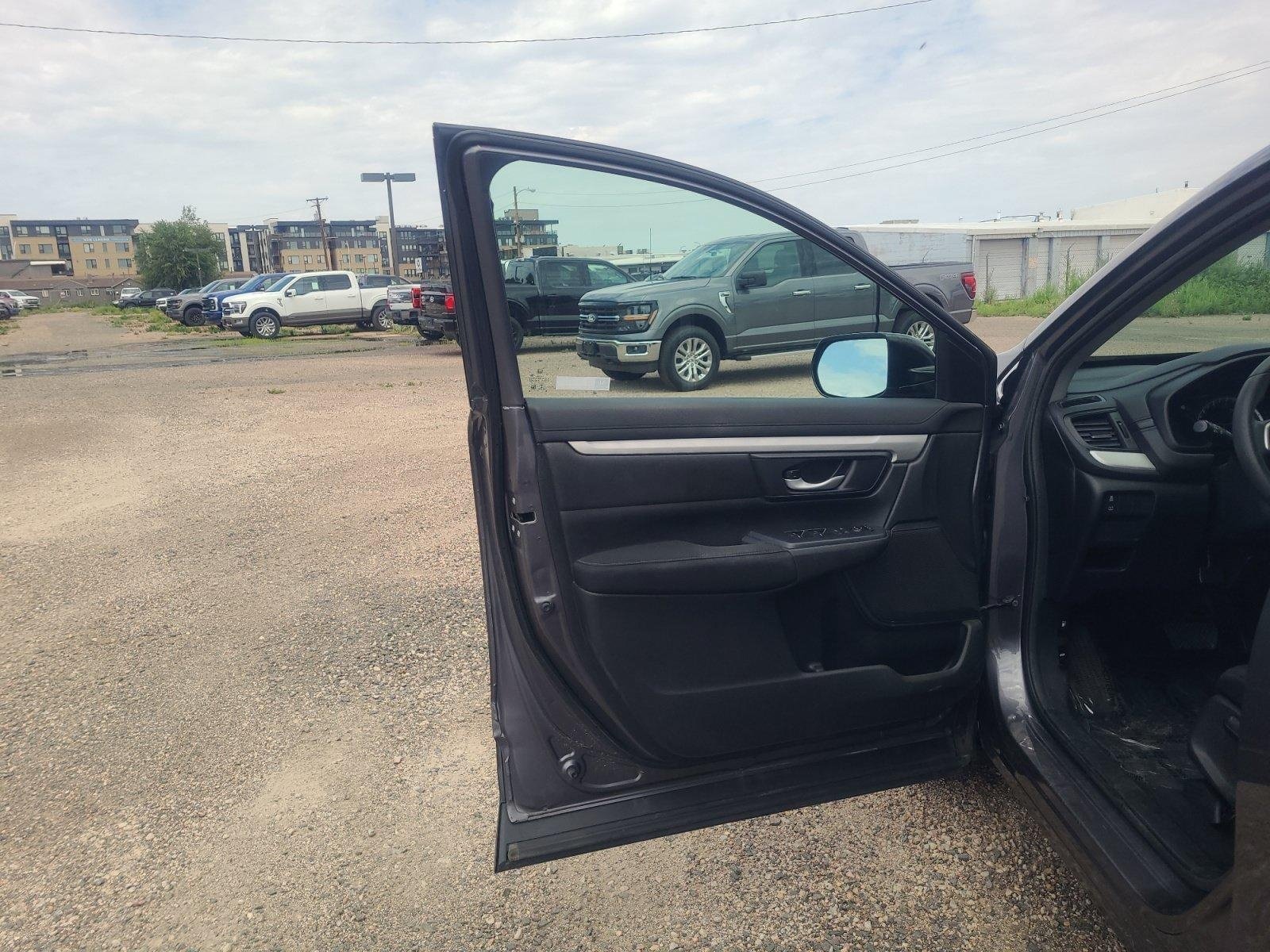 Used 2018 Honda CR-V LX image 13