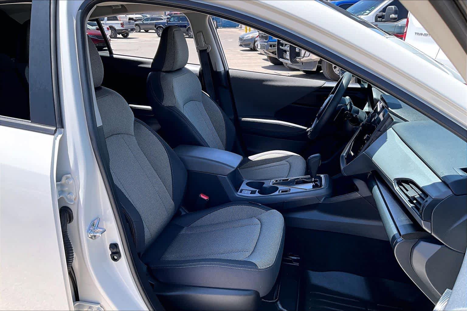 Used 2024 Subaru Crosstrek 2.0i Premium w/ Crosstrek Mirror Package AWD/4WD image 9