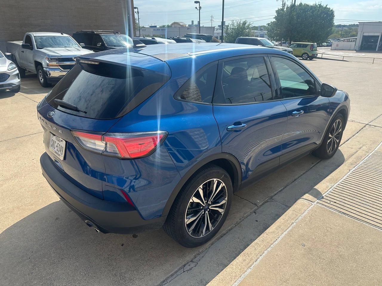 Certified 2022 Ford Escape SE w/ SE Sport Appearance Package FWD video 1