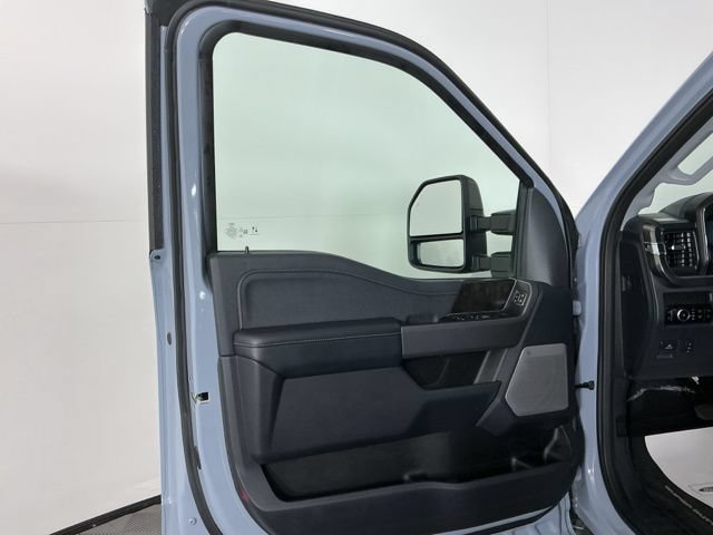 Certified 2025 Ford F350 Lariat w/ FX4 Off-Road Package AWD/4WD image 15