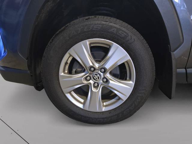 Used 2023 Toyota RAV4 XLE w/ XLE Grade Weather Package AWD/4WD image 18