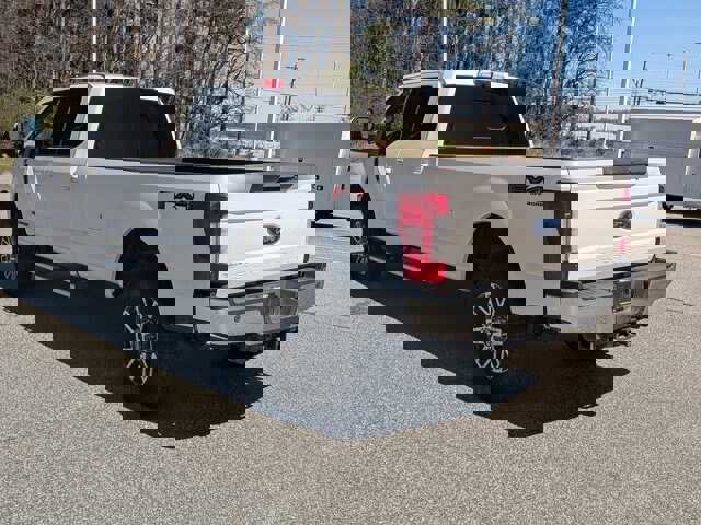 Certified 2019 Ford F350 Lariat w/ Lariat Ultimate Package image 4