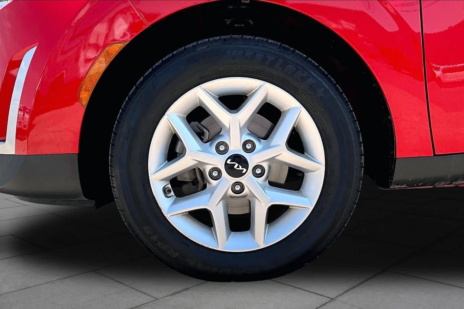 Used 2024 Kia Soul LX w/ Option Group 015 FWD image 11