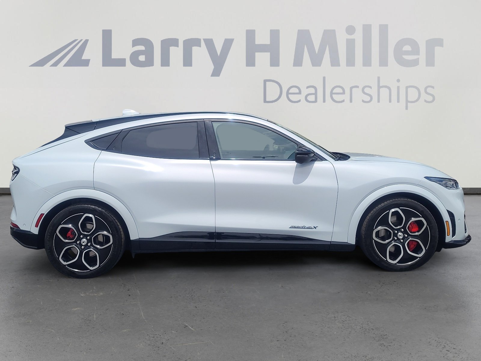 Certified 2021 Ford Mustang Mach-E GT AWD/4WD image 6