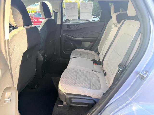 Certified 2022 Ford Escape SE w/ SE Sport Appearance Package image 20