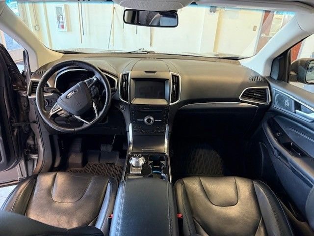 Certified 2019 Ford Edge Titanium w/ Equipment Group 301A image 12