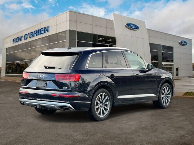Used 2017 Audi Q7 3.0T Premium Plus w/ Premium Plus Package image 5