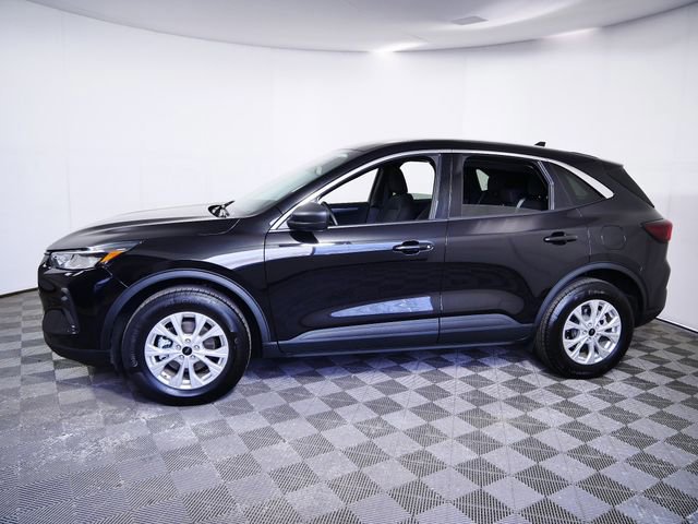 Certified 2024 Ford Escape Active AWD/4WD image 2