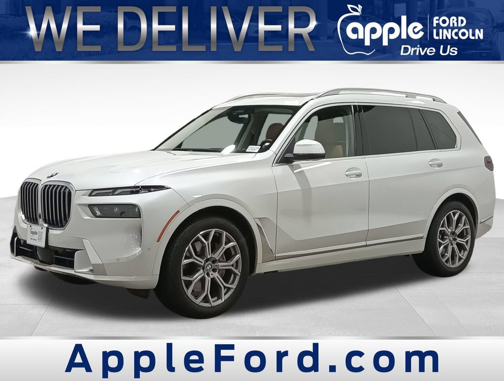 Used 2024 BMW X7 xDrive40i w/ Premium Package AWD/4WD image 9