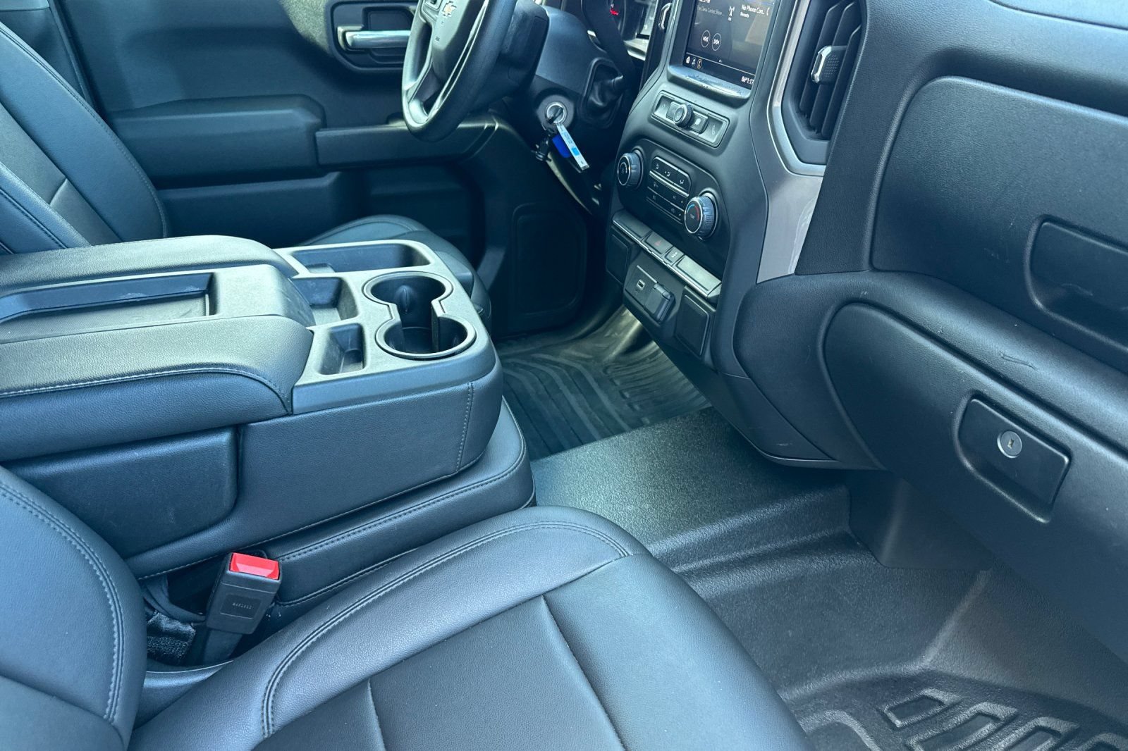 Used 2020 Chevrolet Silverado 1500 W/T w/ Trailering Package AWD/4WD image 19