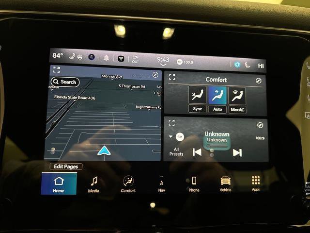 Used 2024 Jeep Wagoneer Series II w/ Flexible Seating Group image 27