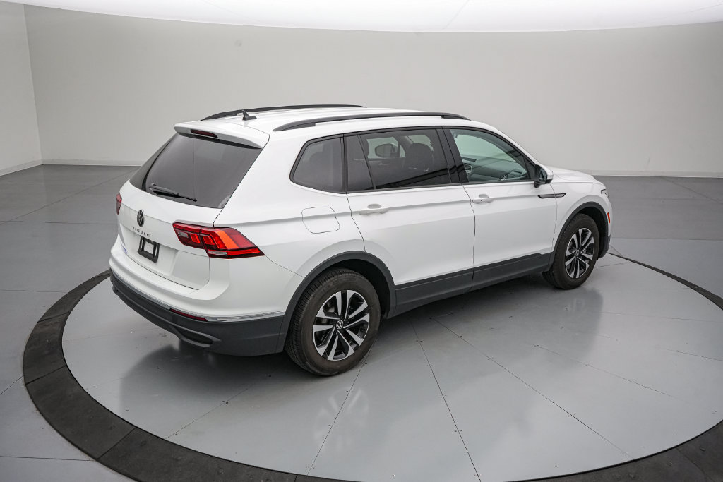 Used 2024 Volkswagen Tiguan S FWD image 4