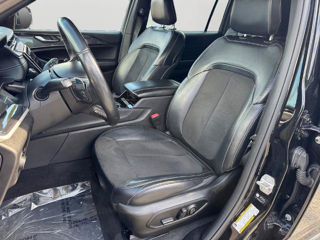 Used 2022 Jeep Grand Cherokee L Laredo AWD/4WD image 14