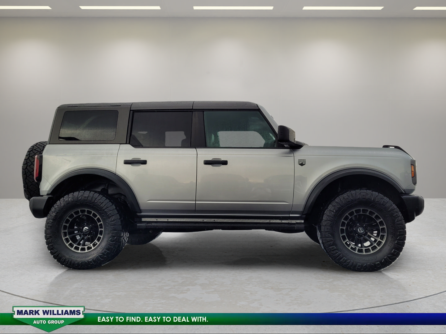 Certified 2023 Ford Bronco Big Bend AWD/4WD image 2