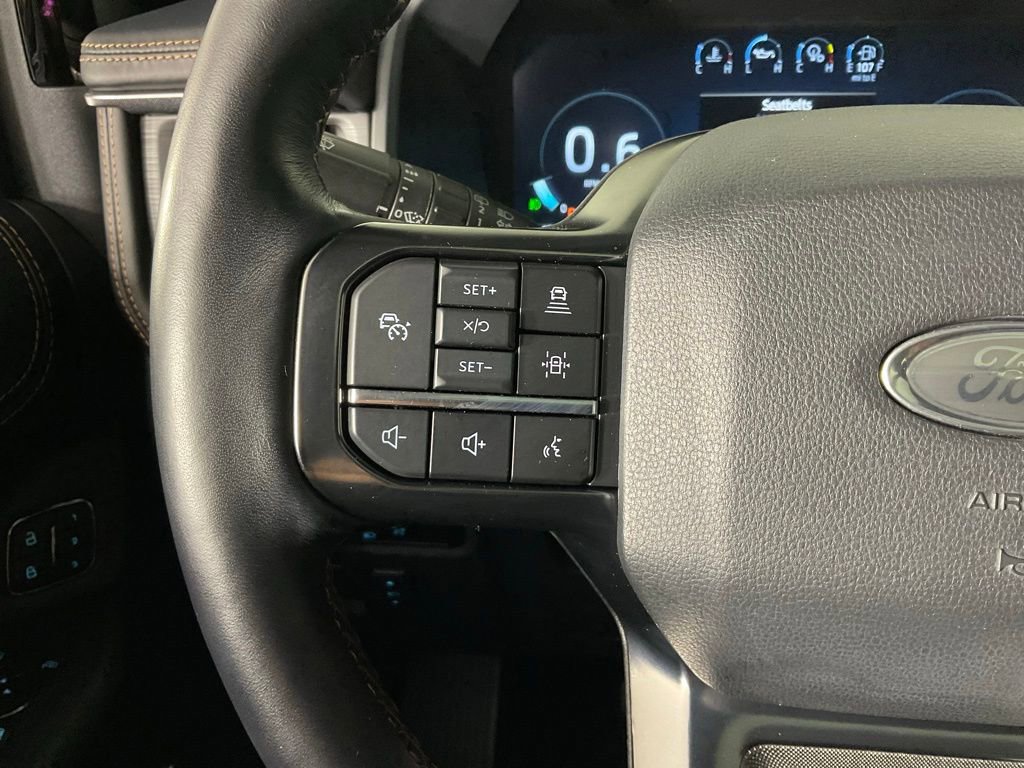 Certified 2024 Ford Expedition Platinum image 24