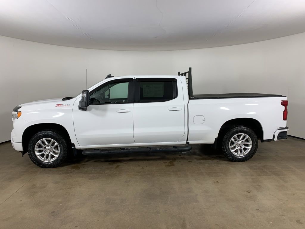 Used 2023 Chevrolet Silverado 1500 RST AWD/4WD image 16