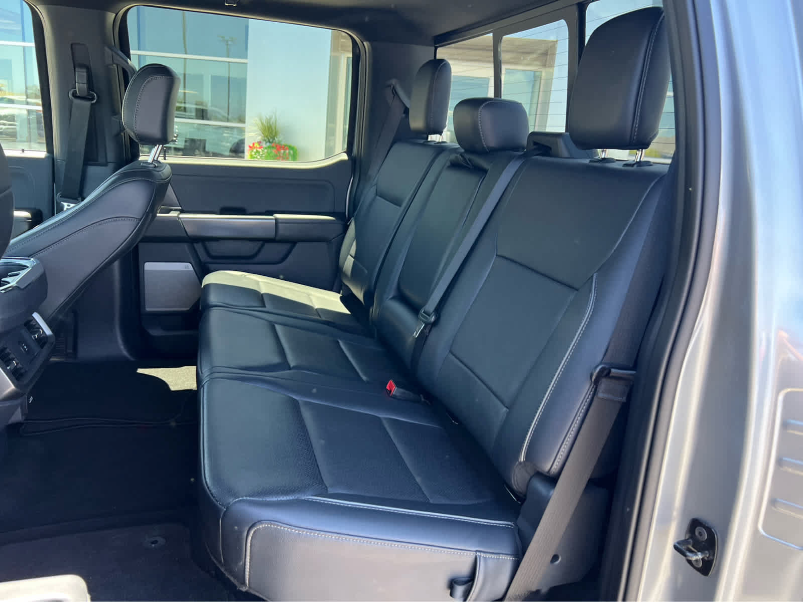 Certified 2025 Ford F150 Lariat AWD/4WD image 29