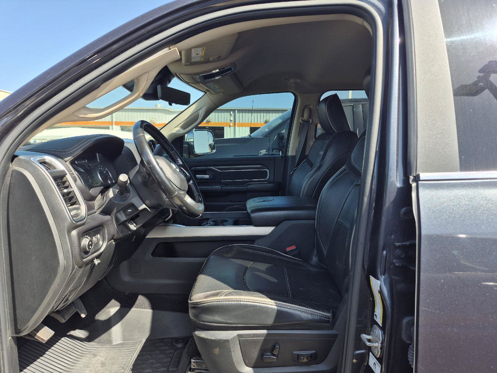 Used 2021 RAM 3500 Laramie w/ Safety Group B AWD/4WD image 2