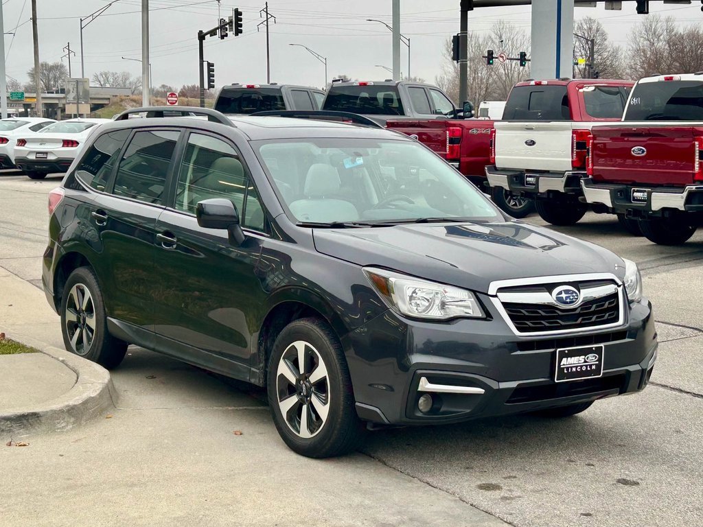 Used 2017 Subaru Forester 2.5i Premium image 6