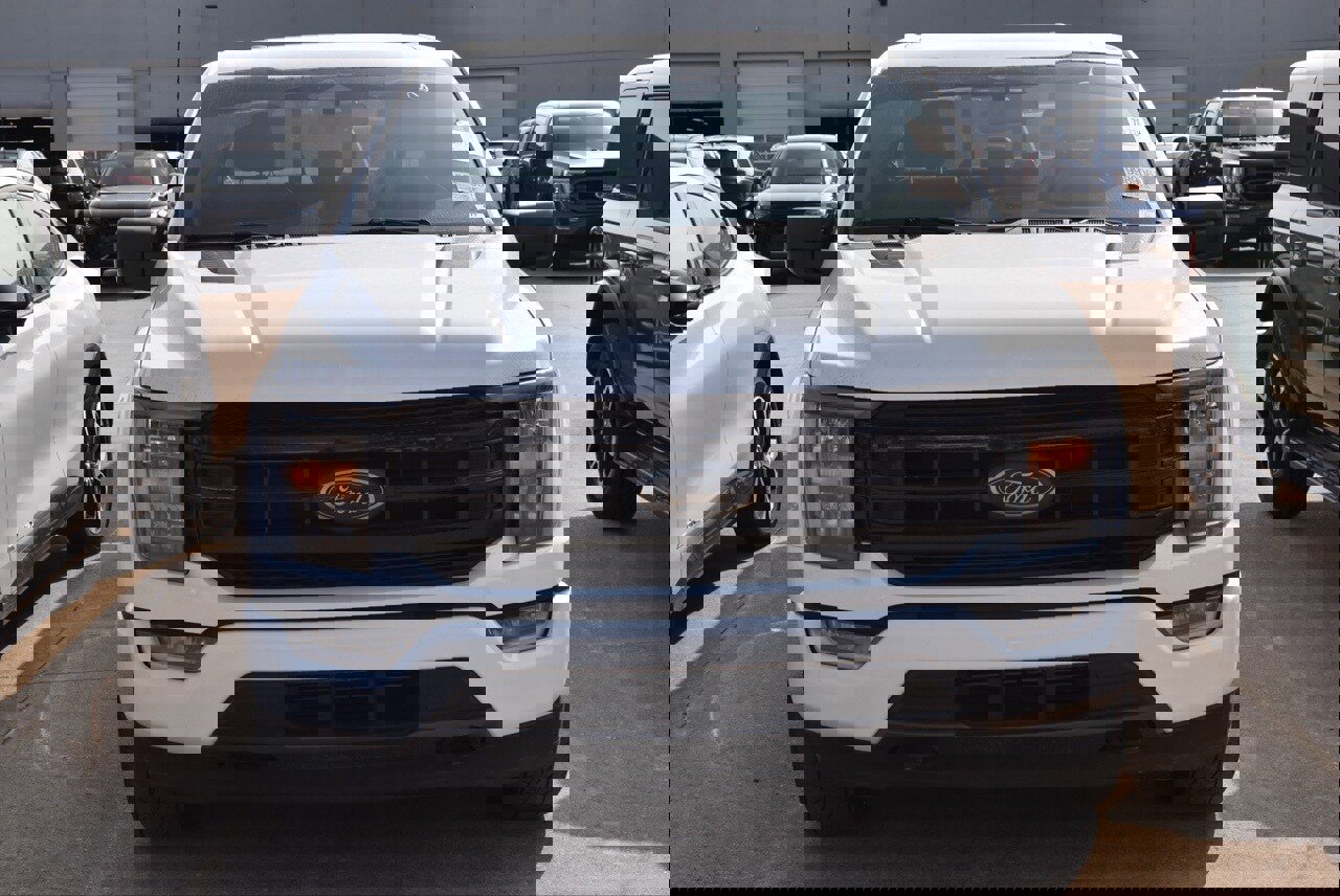 Certified 2023 Ford F150 XLT w/ Equipment Group 302A High image 8