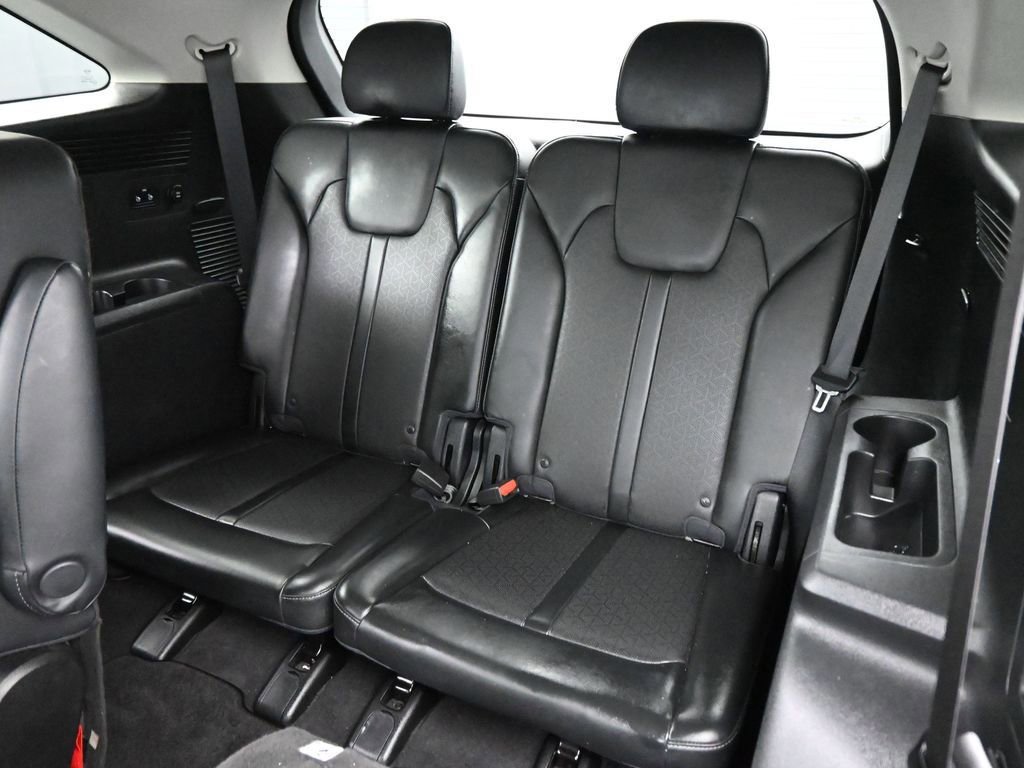 Used 2021 Kia Sorento EX image 47