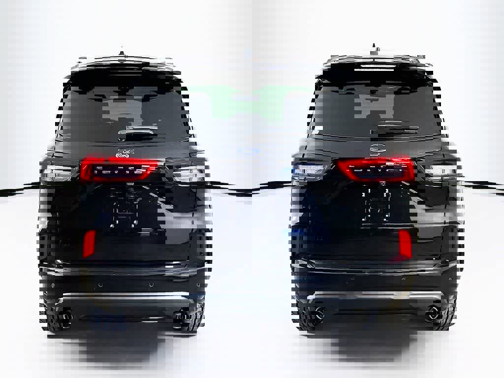 Certified 2023 Ford Escape ST-Line w/ Tech Pack #1 image 4