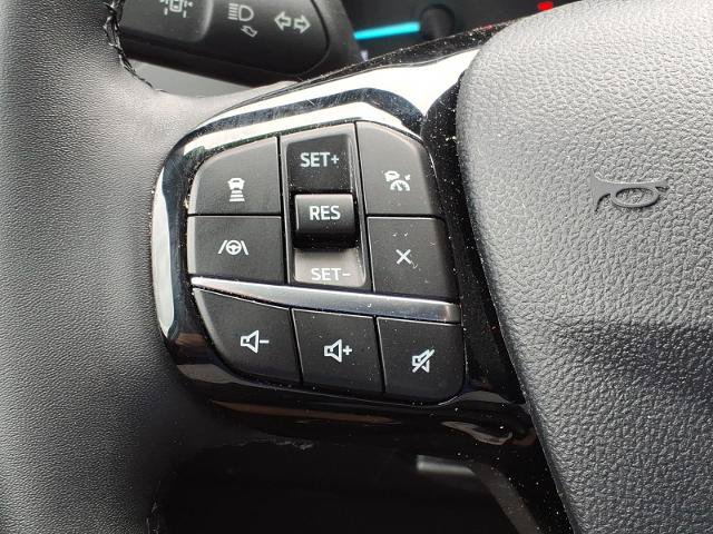 Certified 2022 Ford Escape SEL AWD/4WD image 5