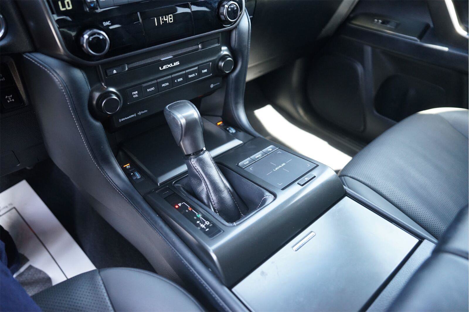 Used 2022 Lexus GX 460 w/ Black Line Special Edition AWD/4WD image 29