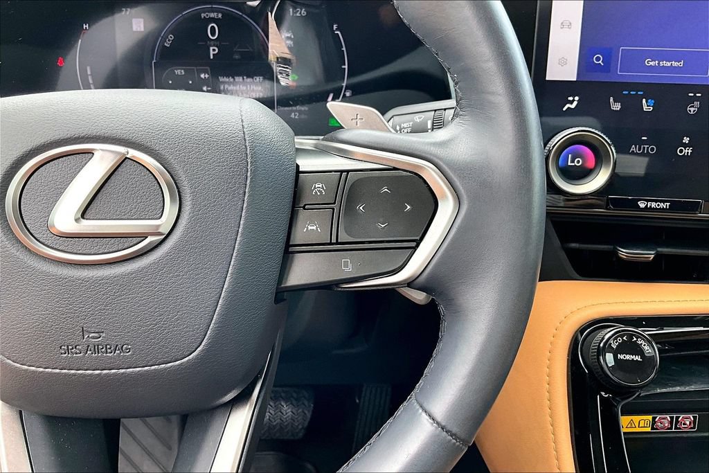 Used 2025 Lexus NX 350h AWD w/ Accessory Package (2T) image 19