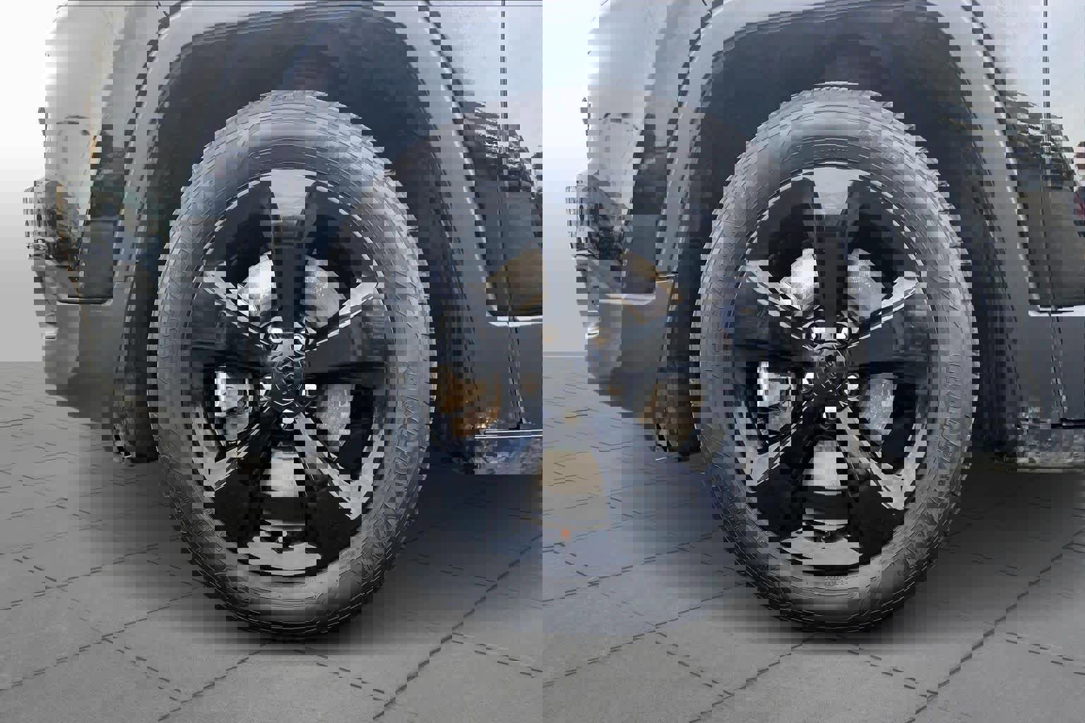 Used 2017 Jeep Cherokee Sport image 11