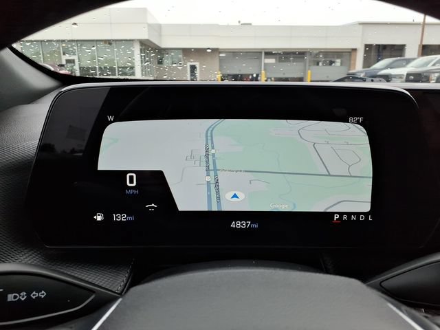 Used 2026 Chevrolet Equinox LT w/ Convenience Package II FWD image 16