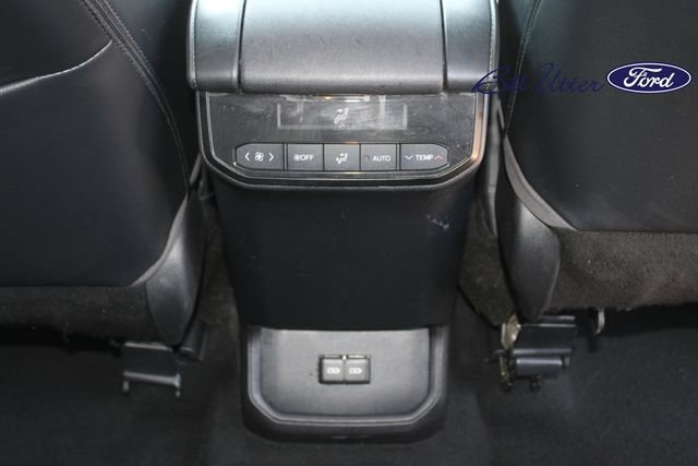 Used 2022 Toyota Highlander XSE FWD image 16