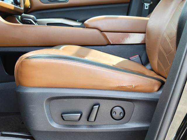 Used 2022 Nissan Pathfinder Platinum w/ Cargo Package image 26