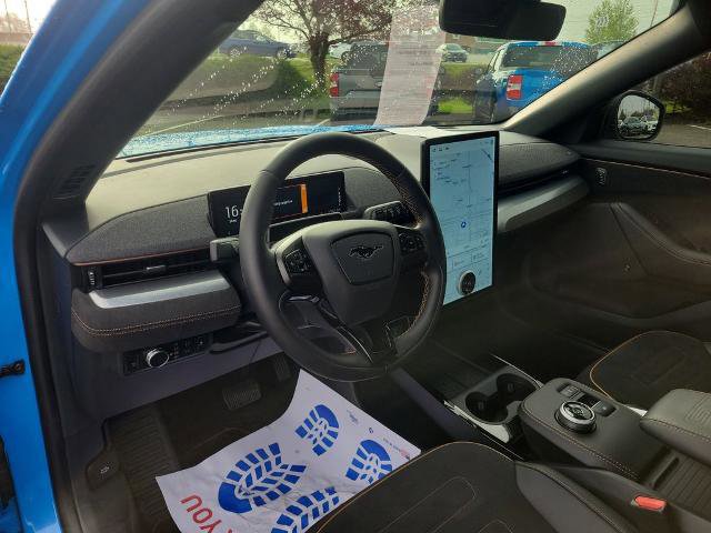 Certified 2022 Ford Mustang Mach-E GT image 16