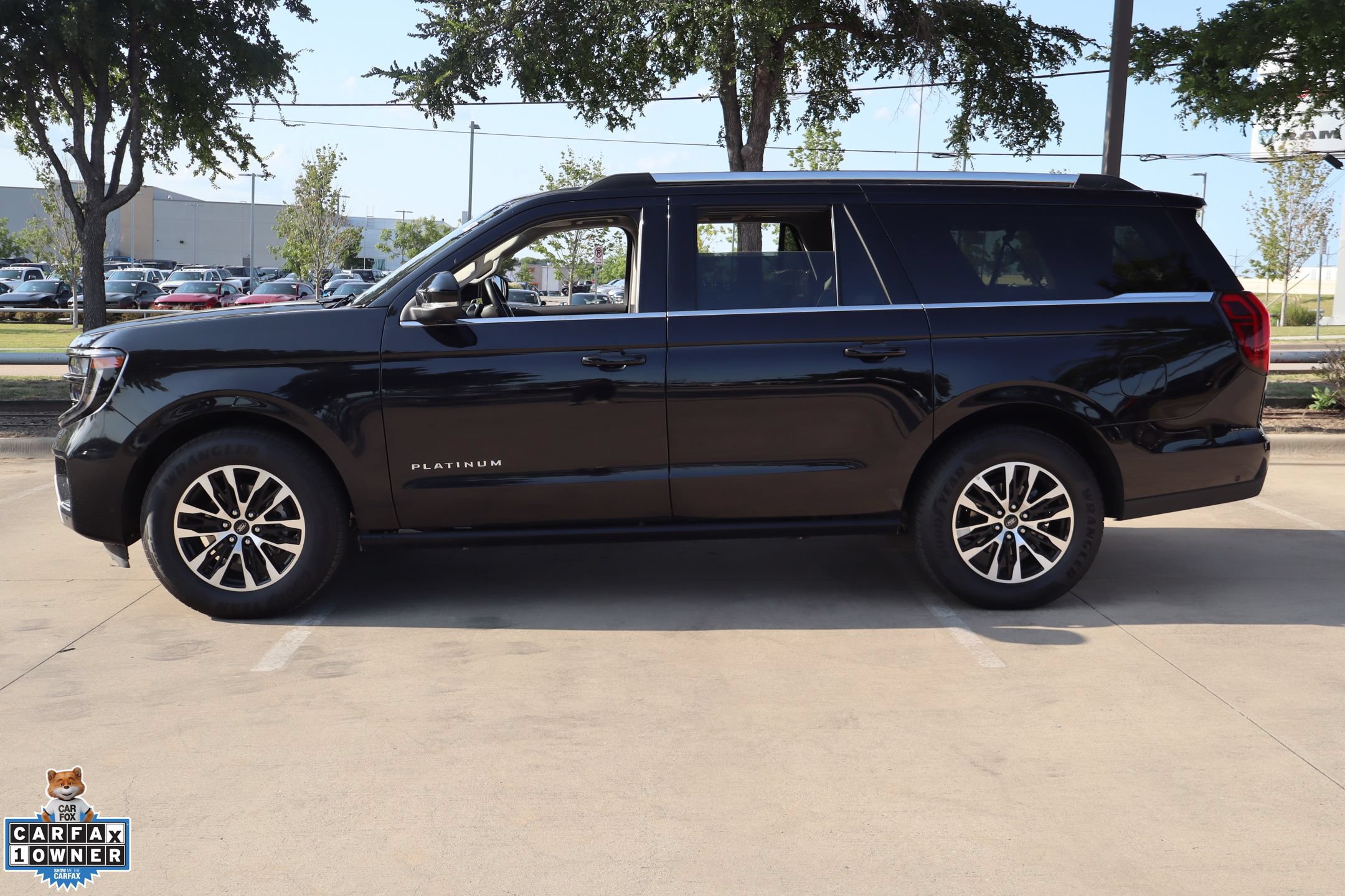 Certified 2025 Ford Expedition Max Platinum AWD/4WD image 7