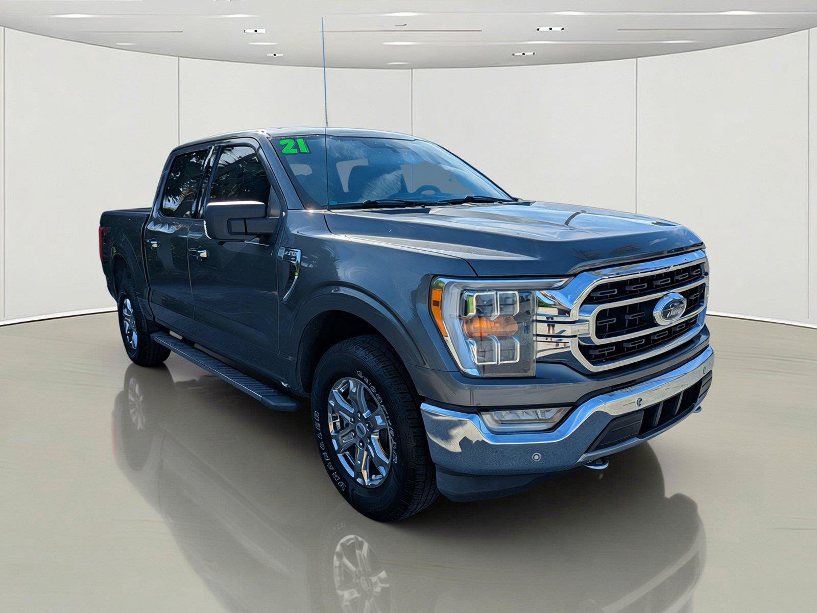 Certified 2021 Ford F150 XLT w/ Equipment Group 302A High AWD/4WD image 3