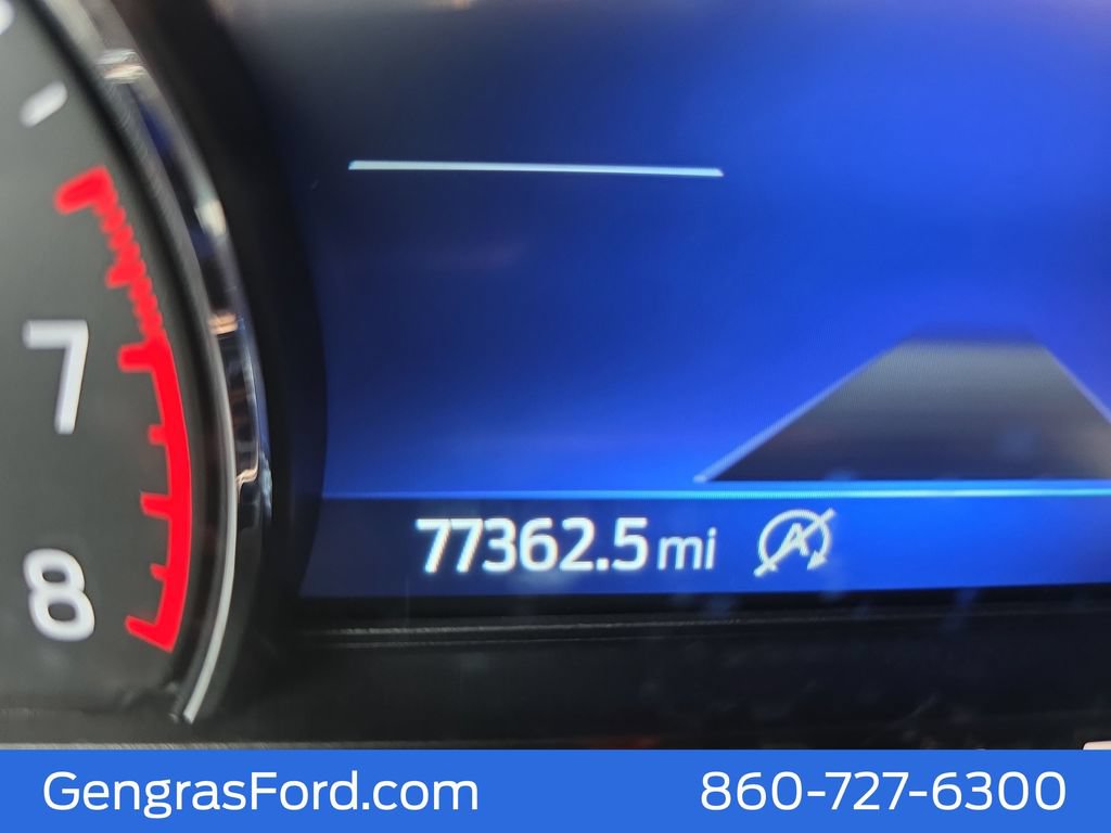 Certified 2021 Ford Explorer XLT w/ Equipment Group 202A AWD/4WD image 26