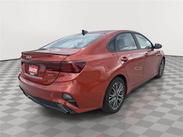 Used 2023 Kia Forte GT-Line w/ GT-Line Premium Package FWD image 7