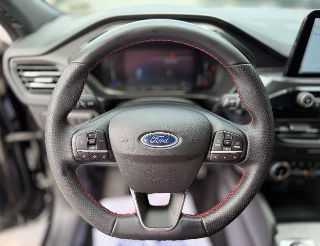 Certified 2024 Ford Escape ST-Line FWD image 8