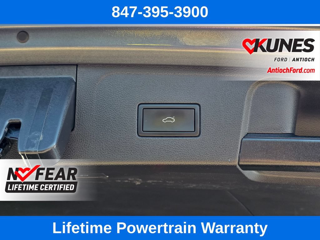 Used 2024 Volkswagen Atlas SE AWD/4WD image 24
