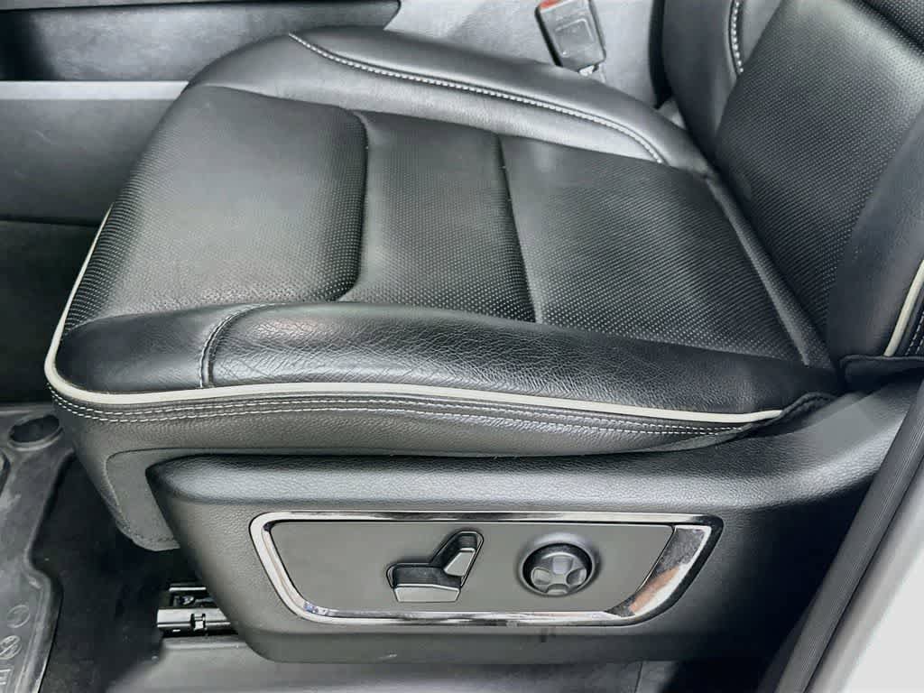 Used 2023 RAM 1500 Limited w/ Night Edition AWD/4WD image 31