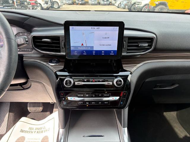 Certified 2022 Ford Explorer Limited w/ Equipment Group 301A image 16