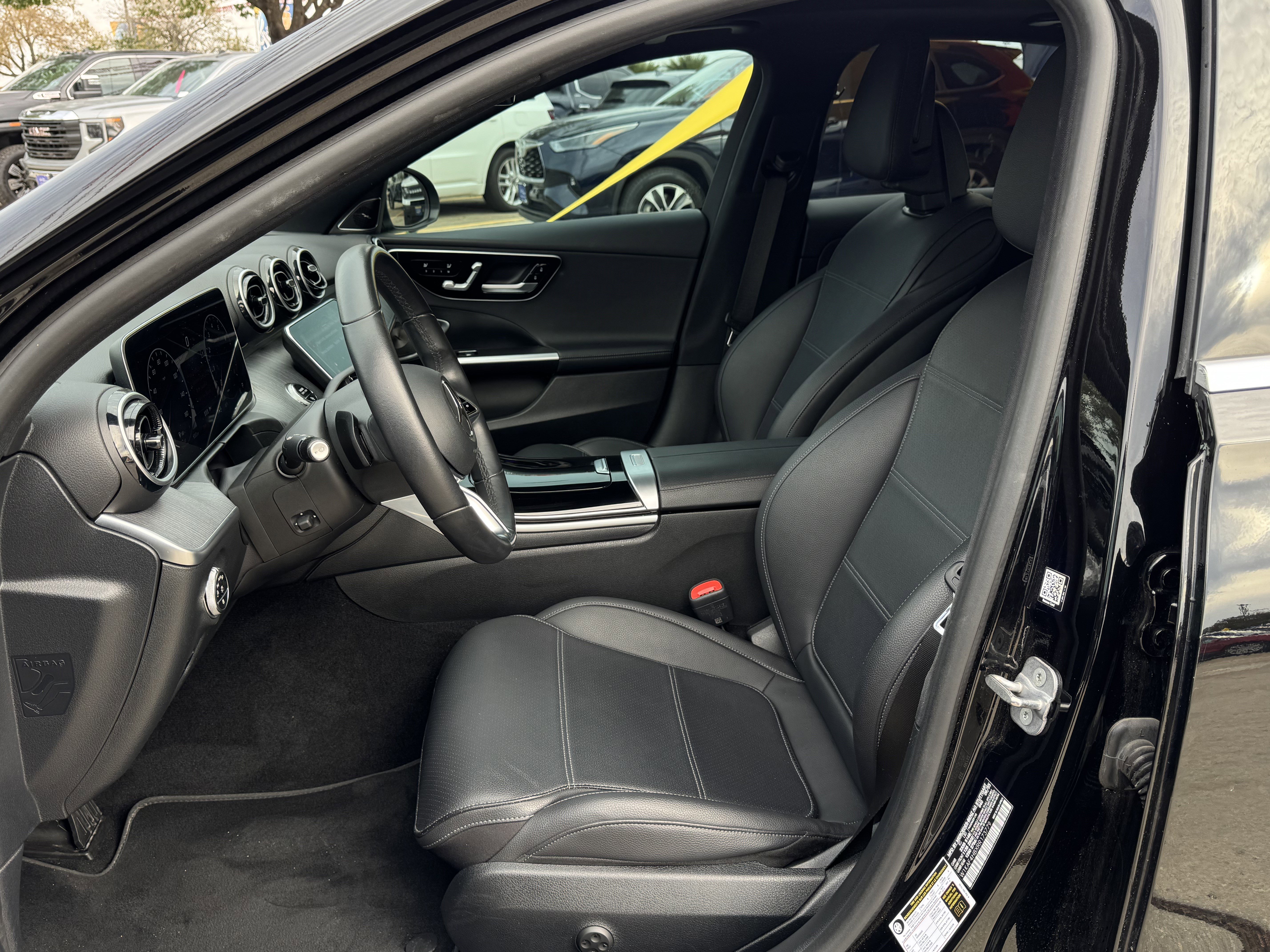 Used 2024 Mercedes-Benz C 300 4MATIC Sedan image 17