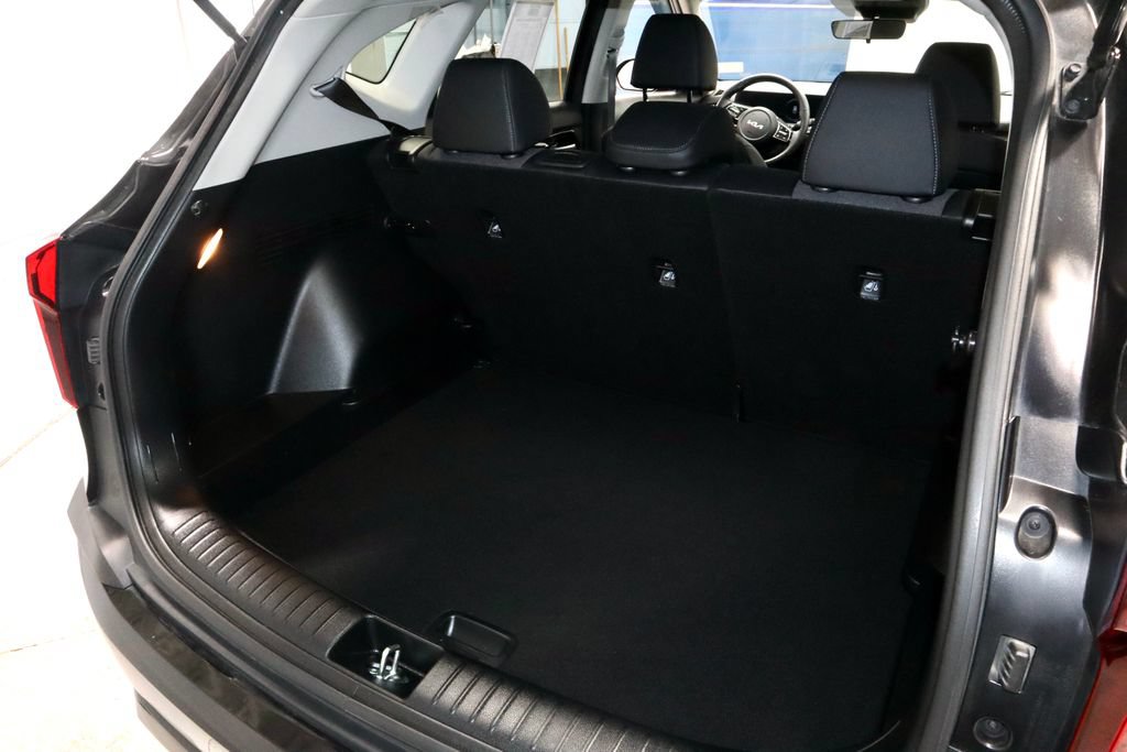 Used 2025 Kia Seltos X-Line AWD/4WD image 16